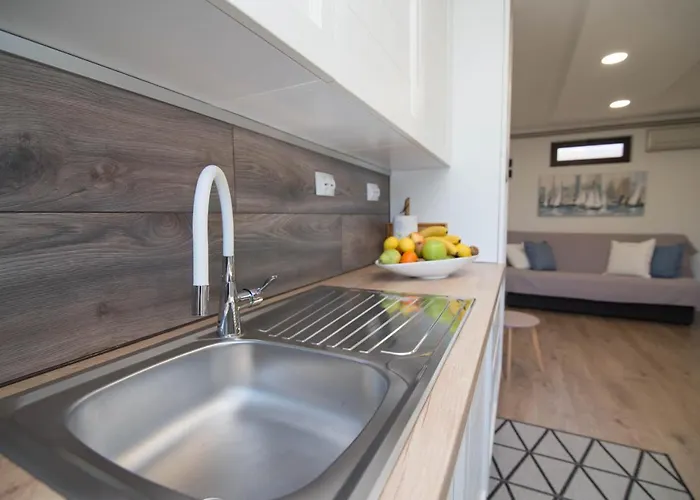 Bato A2+1 * Veli Lošinj