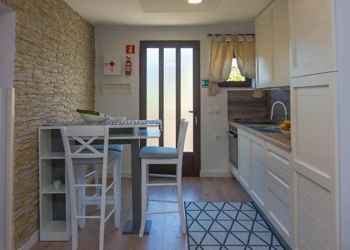 Bato A2+1 * Veli Lošinj